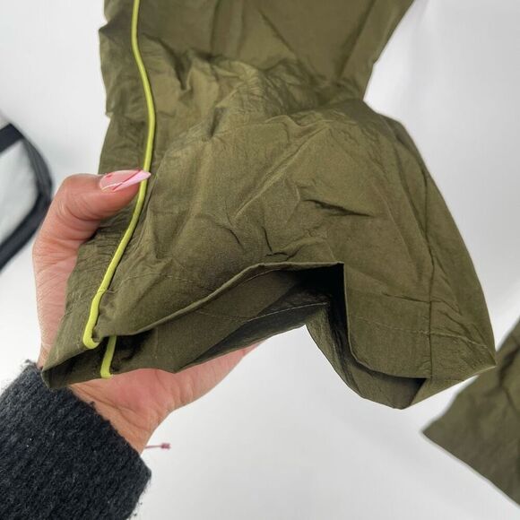 Diamond Supply Co. Men’s Green Nylon Windbreaker Straight Leg Pants Large (34) - Picture 8 of 16